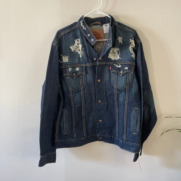 Vintage Levi's Easy Rider Mens Large Blue Distressed Jean Jacket Casual Denim - Picture 1 of 9